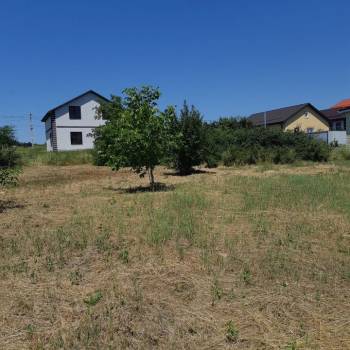 Продается Участок, 1000 м²