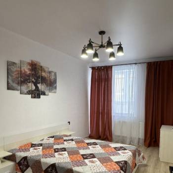 Сдается 1-комнатная квартира, 40 м²