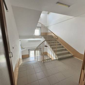 Продается 1-комнатная квартира, 39 м²