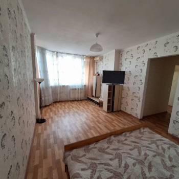 Сдается 1-комнатная квартира, 59 м²