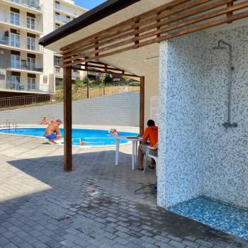 Продается 1-комнатная квартира, 41 м²
