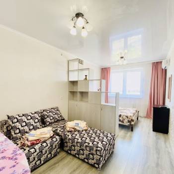 Продается 1-комнатная квартира, 40,4 м²