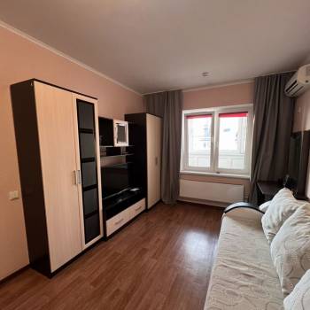 Сдается 1-комнатная квартира, 44 м²