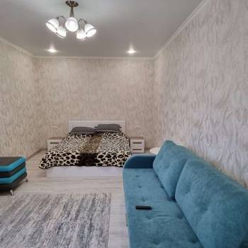 Сдается 1-комнатная квартира, 51 м²