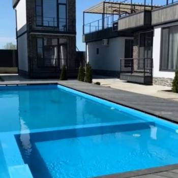 Продается 1-комнатная квартира, 52 м²
