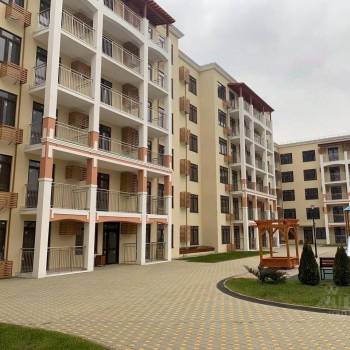 Продается 1-комнатная квартира, 35 м²