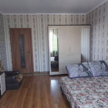 Сдается 1-комнатная квартира, 42,7 м²