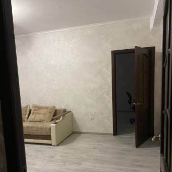 Сдается 2-х комнатная квартира, 60 м²