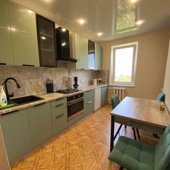 Сдается 2-х комнатная квартира, 65 м²