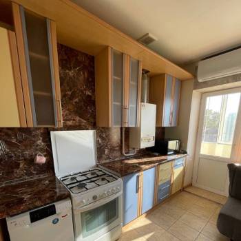 Сдается 1-комнатная квартира, 45 м²