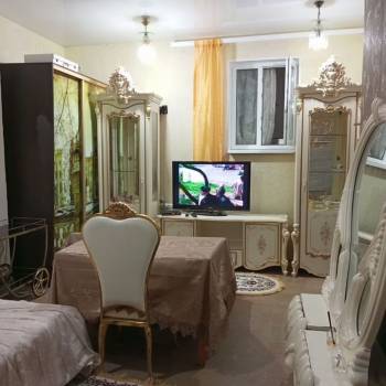 Сдается 1-комнатная квартира, 42 м²