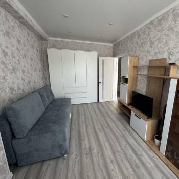 Сдается 1-комнатная квартира, 40 м²