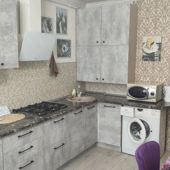 Сдается 1-комнатная квартира, 41 м²