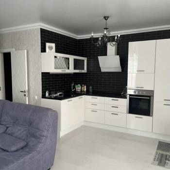 Сдается 1-комнатная квартира, 44 м²