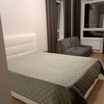 Продается 1-комнатная квартира, 45 м²