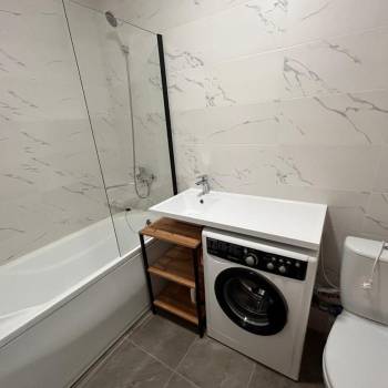 Сдается 1-комнатная квартира, 43 м²