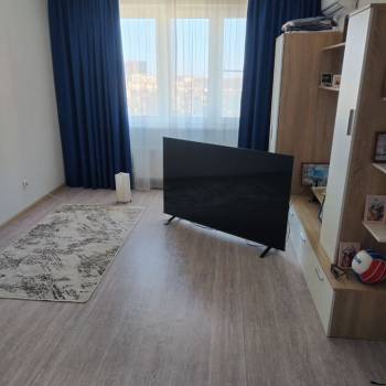 Продается 2-х комнатная квартира, 56,7 м²