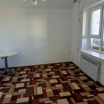 Продается 1-комнатная квартира, 33 м²