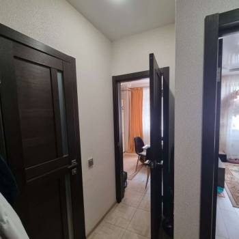 Продается 1-комнатная квартира, 35 м²
