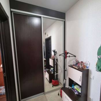 Продается 1-комнатная квартира, 35 м²