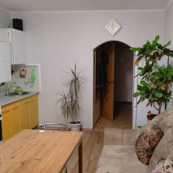 Продается 1-комнатная квартира, 47,8 м²