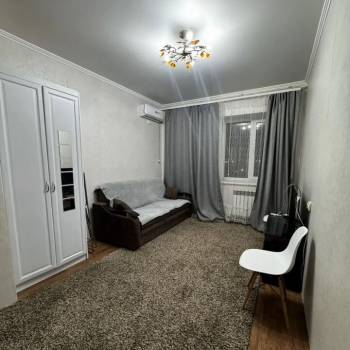 Сдается 1-комнатная квартира, 38 м²