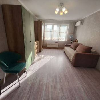 Продается 1-комнатная квартира, 37,8 м²