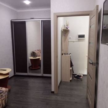 Продается 1-комнатная квартира, 33 м²
