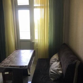 Сдается 1-комнатная квартира, 38 м²