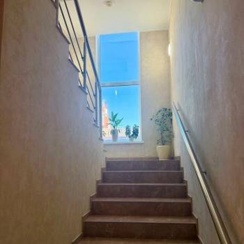 Сдается 1-комнатная квартира, 55 м²