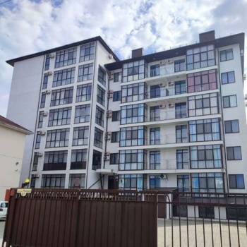 Продается 1-комнатная квартира, 52 м²