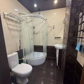 Сдается 1-комнатная квартира, 49 м²