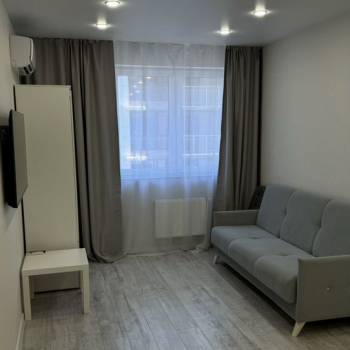Продается 1-комнатная квартира, 45 м²