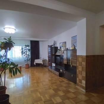 Продается 3-х комнатная квартира, 101,4 м²
