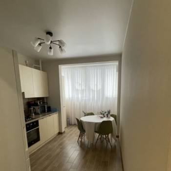 Продается 1-комнатная квартира, 44 м²