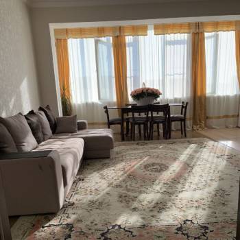 Продается 3-х комнатная квартира, 90 м²