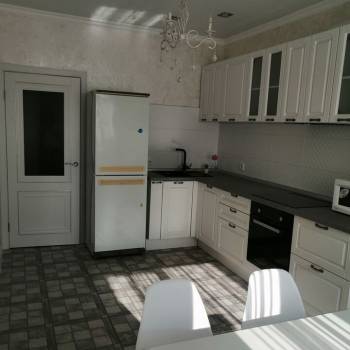 Сдается 1-комнатная квартира, 44 м²