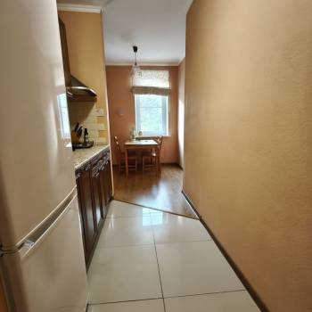 Продается 1-комнатная квартира, 47 м²