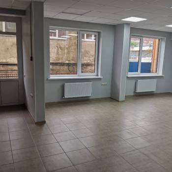 Сдается Нежилое помещение, 123 м²