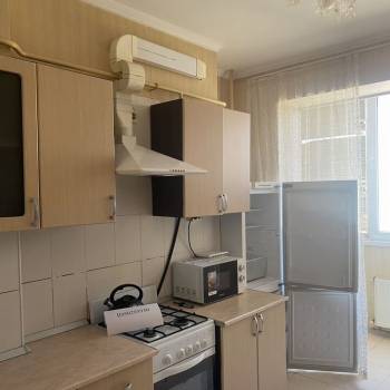 Сдается 2-х комнатная квартира, 60 м²