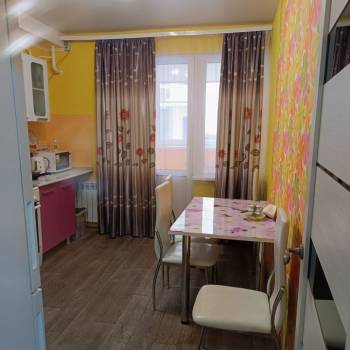 Продается 1-комнатная квартира, 39 м²