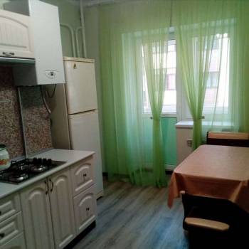 Сдается 1-комнатная квартира, 38 м²