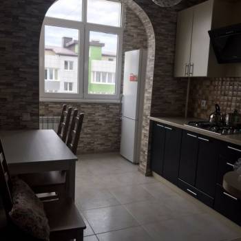 Сдается 1-комнатная квартира, 42 м²