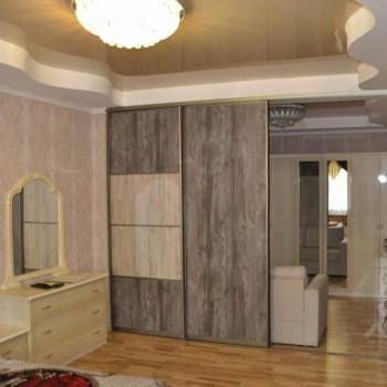 Сдается 1-комнатная квартира, 56 м²