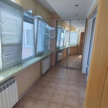 Продается 2-х комнатная квартира, 80,9 м²