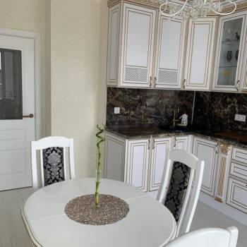 Продается 1-комнатная квартира, 40 м²