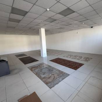 Сдается Нежилое помещение, 100 м²