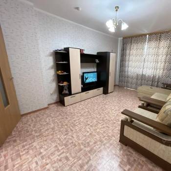 Сдается Многокомнатная квартира, 90,9 м²