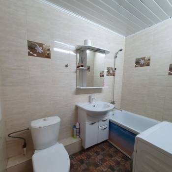 Сдается 1-комнатная квартира, 42 м²