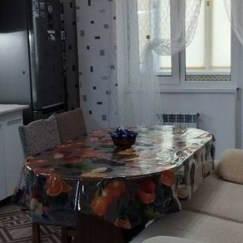 Продается 1-комнатная квартира, 48 м²